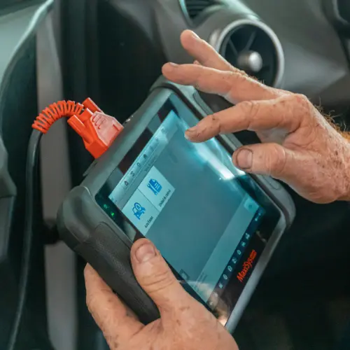 Photo by Jose Ricardo Barraza Morachis: https://www.pexels.com/photo/person-holding-blue-diagnostic-tool-4116193/